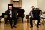 Ime datoteke=8_KONCERT_UCITELJEV_GLASBENE_SOLE_POSTOJNA_-_Valter_Leban-4004.jpg
Velikost datoteke=60KB
Dimenzija=803x534
Datum objave=18.02.2020 8_KONCERT_UCITELJEV_GLASBENE_SOLE_POSTOJNA_-_Valter_Leban-4004.jpg